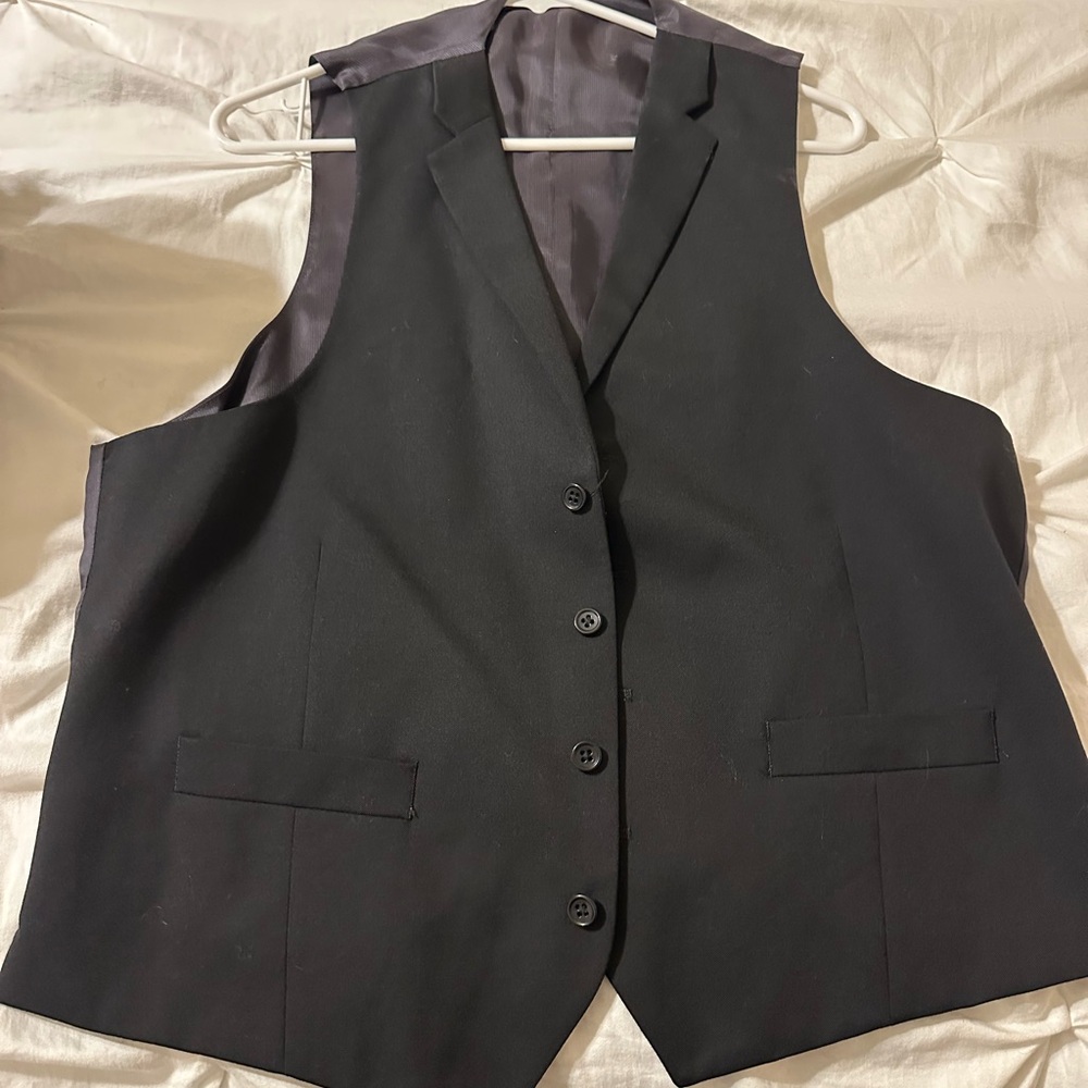 Apt. 9 Black Sleeveless Vest Top